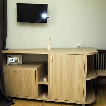 Iveria Hotel Khashuri Eksteriør billede